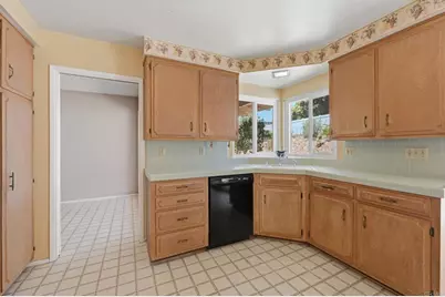 2837 Carlton Way, Fallbrook, CA 92028 - Photo 11