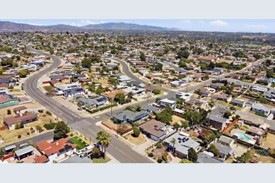 5949 Potomac, San Diego, CA 92139 - Photo 17