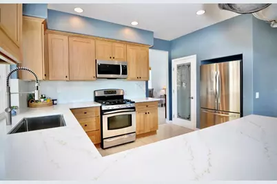 1015 Via Reata, Vista, CA 92081 - Photo 13