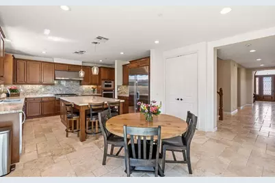 809 Dolphin Circle, Encinitas, CA 92024 - Photo 11