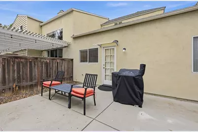 2633 Regent Road, Carlsbad, CA 92010 - Photo 17