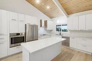 5605 Soledad Mountain Rd, La Jolla, CA 92037 - Photo 17