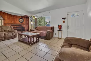 610 W 11th Ave, Escondido, CA 92025 - Photo 3