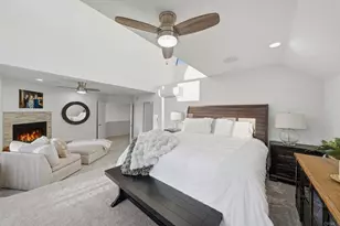 6105 Avenida Chamnez, La Jolla, CA 92037 - Photo 23