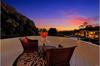 6105 Avenida Chamnez, La Jolla, CA 92037 - Photo 45