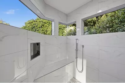 6105 Avenida Chamnez, La Jolla, CA 92037 - Photo 29