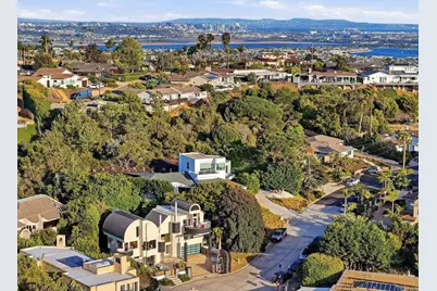 6105 Avenida Chamnez, La Jolla, CA 92037 - Photo 65