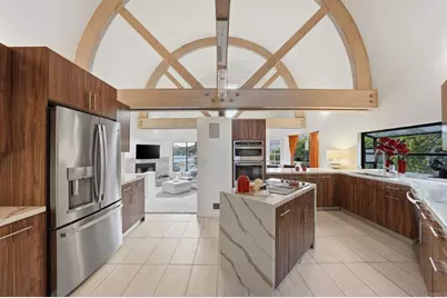 6105 Avenida Chamnez, La Jolla, CA 92037 - Photo 19