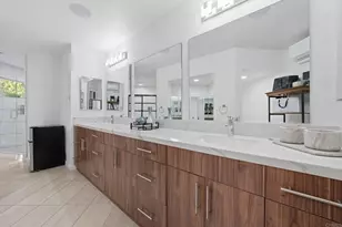 6105 Avenida Chamnez, La Jolla, CA 92037 - Photo 31