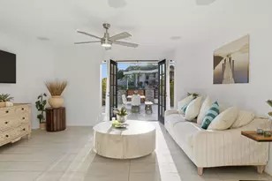 6105 Avenida Chamnez, La Jolla, CA 92037 - Photo 33