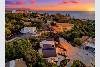 6105 Avenida Chamnez, La Jolla, CA 92037 - Photo 53