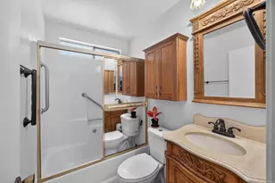 1536 Rolling Hills, Oceanside, CA 92056 - Photo 17