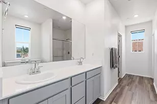 887 Brookdale Dr, Vista, CA 92081 - Photo 21