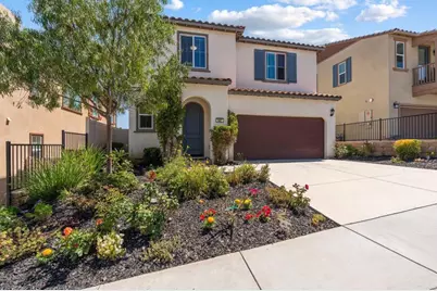 887 Brookdale Drive, Vista, CA 92081 - Photo 3