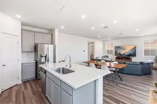 887 Brookdale Dr, Vista, CA 92081 - Photo 11