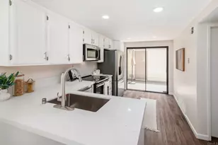 10487 Crosscreek, San Diego, CA 92131 - Photo 11