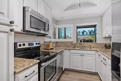 12290 Corte Sabio #3210, San Diego, CA 92128 - Photo 9