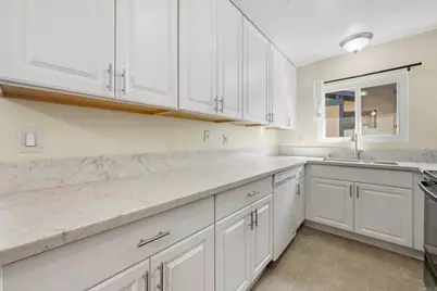 10673 Carmel Mountain Road, San Diego, CA 92129 - Photo 17