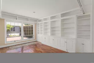 6530 Manana Pl, La Jolla, CA 92037 - Photo 33