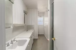 6530 Manana Pl, La Jolla, CA 92037 - Photo 31