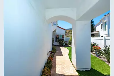 4939 Tilos Way, Oceanside, CA 92056 - Photo 9