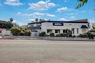 3050 Pio Pico Dr, Carlsbad, CA 92008 - Photo 1