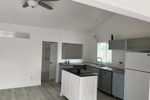 697 Ocean View Ave, Encinitas, CA 92024 - Photo 39