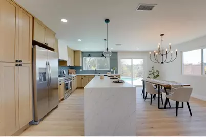 10236 Lake Meadow Lane, Escondido, CA 92026 - Photo 9
