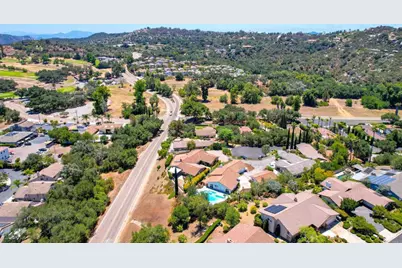 10236 Lake Meadow Lane, Escondido, CA 92026 - Photo 43