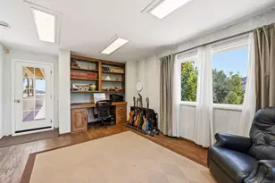 1865 Highgrove Dr, Escondido, CA 92027 - Photo 17