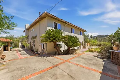1865 Highgrove Drive, Escondido, CA 92027 - Photo 19