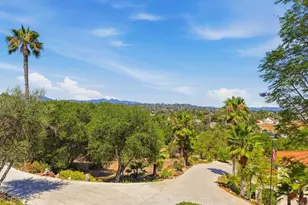 1865 Highgrove Dr, Escondido, CA 92027 - Photo 3