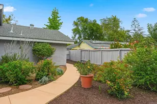 745 Blackhawk Cir, Vista, CA 92081 - Photo 41