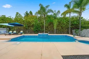 745 Blackhawk Cir, Vista, CA 92081 - Photo 5