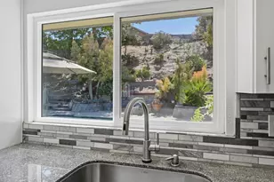 979 Calma Dr, Chula Vista, CA 91910 - Photo 9