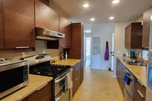 245 W Bobier Dr, Vista, CA 92083 - Photo 11