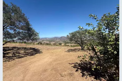  Hawks View Way, Fallbrook, CA 92028 - Photo 7
