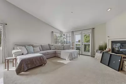 16458 Avenida Venusto #E, San Diego, CA 92128 - Photo 5