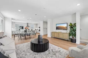 2500 Thyme Wy, Carlsbad, CA 92008 - Photo 11