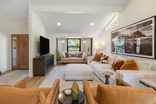 3985 Syme Dr, Carlsbad, CA 92008 - Photo 13