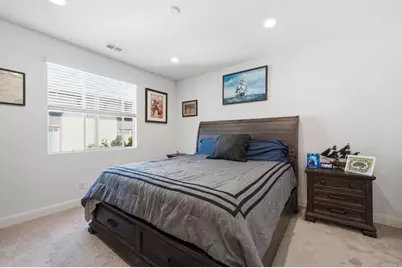 2117 Solara Lane, Vista, CA 92081 - Photo 7