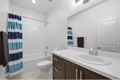 2117 Solara Lane, Vista, CA 92081 - Photo 11