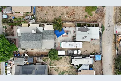 467 W G St, Colton, CA 92324 - Photo 19