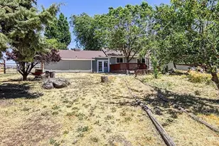 18461 Santa Anita St St, Tehachapi, CA 93561 - Photo 1