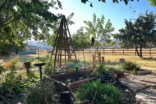 18461 Santa Anita St St, Tehachapi, CA 93561 - Photo 3