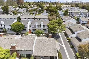 8210 Caminito Modena, La Jolla, CA 92037 - Photo 41