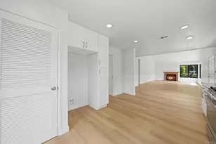 8210 Caminito Modena, La Jolla, CA 92037 - Photo 7