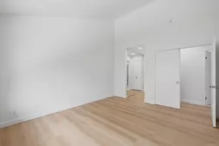 8210 Caminito Modena, La Jolla, CA 92037 - Photo 27