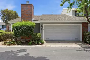 8210 Caminito Modena, La Jolla, CA 92037 - Photo 39
