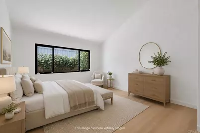 8210 Caminito Modena, La Jolla, CA 92037 - Photo 25